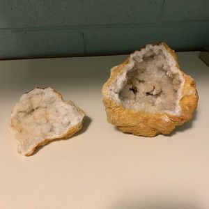 2 piece natural quartz geode